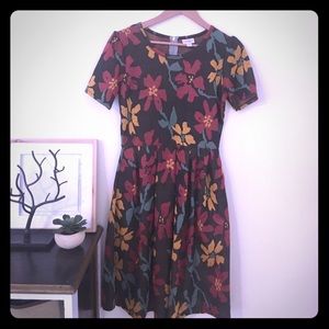 NWOT LulaRoe Floral pattern dress